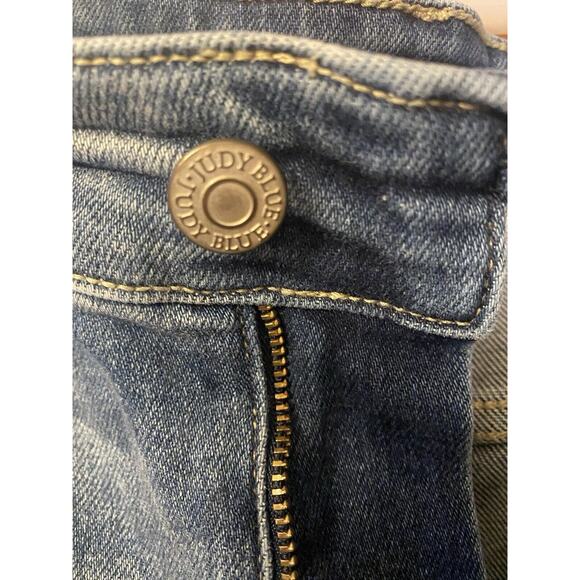 Judy Blue Straight Fit Stretch Womens Plus 20W Distressed Raw Hem Denim Jeans - Picture 4 of 16